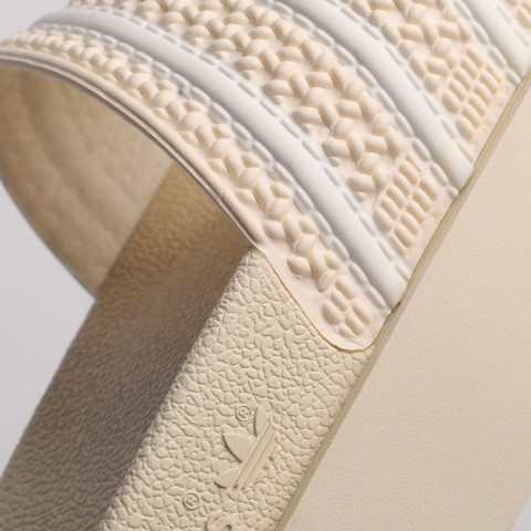 женские сланцы adidas Adilette Bonega W – фото для каталога